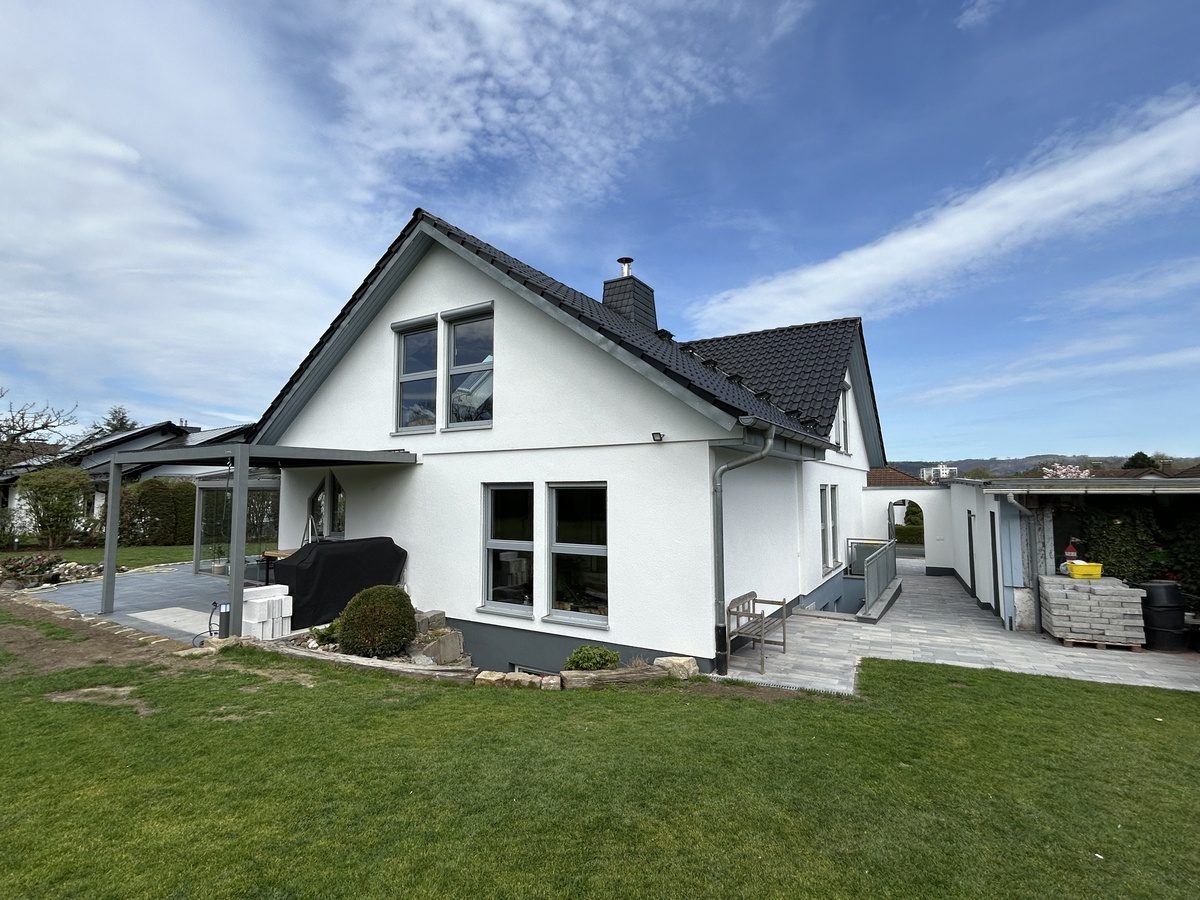 Malerarbeiten Detail — Innenanstrich Wohnraum